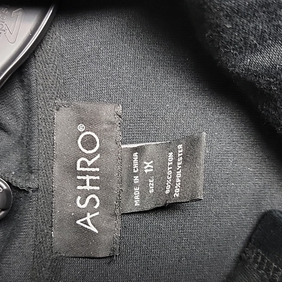 Men's Ashro Hoodie - Picture 3 of 4